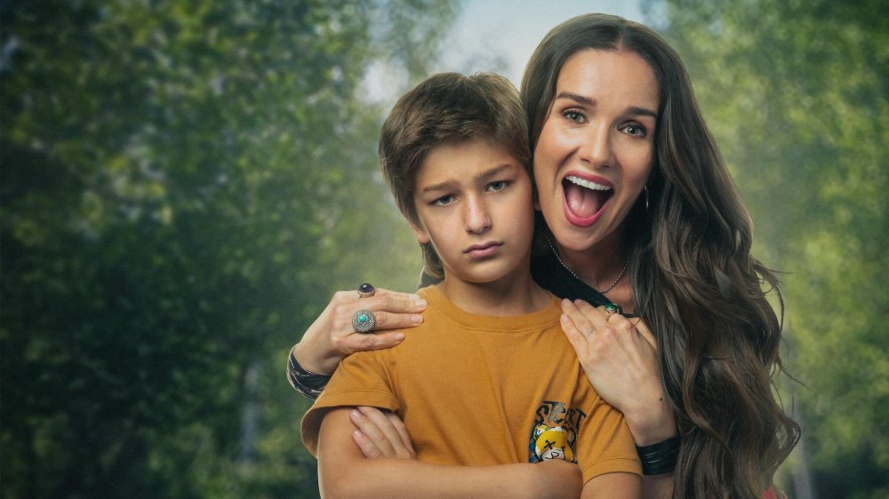 Trại Hè Cùng Mẹ - Camp Crasher